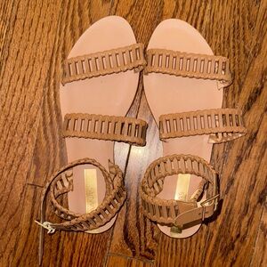 Kaanas Sandals